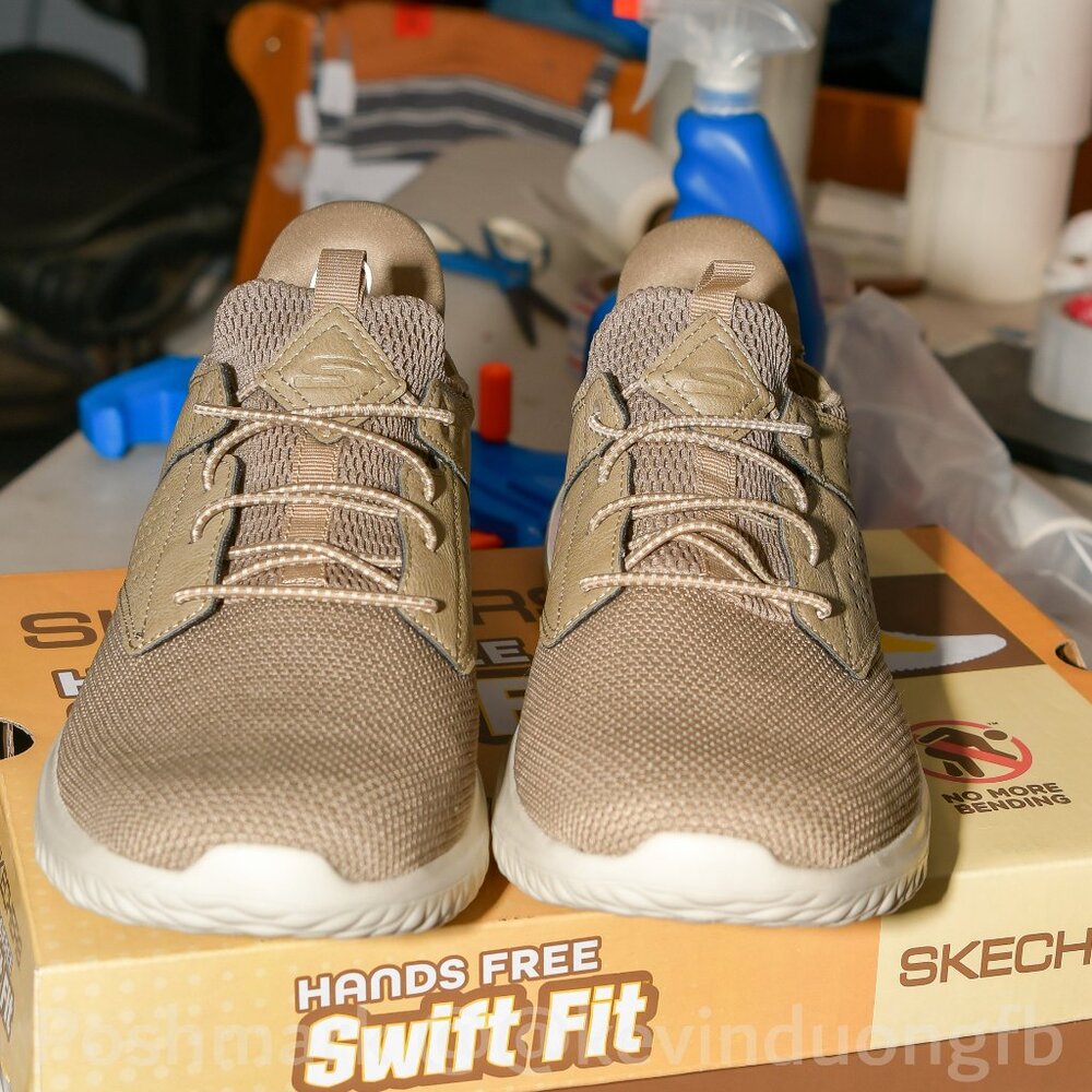 Taupe - Skechers Men's Delson Swift Fit Hands Free Shoe